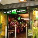 Cropp town